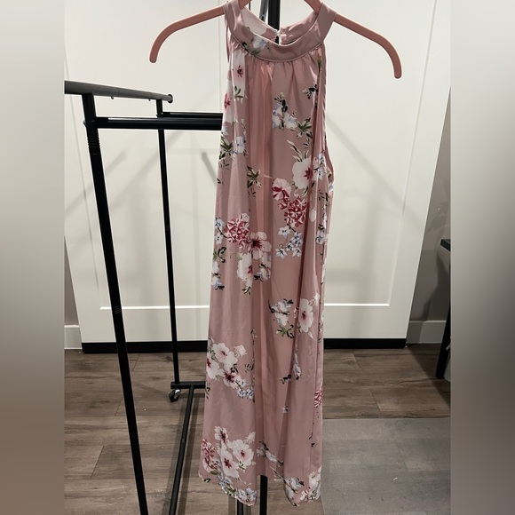 SHEIN Dresses & Skirts - Shein. Women halter dress. Pink size S.